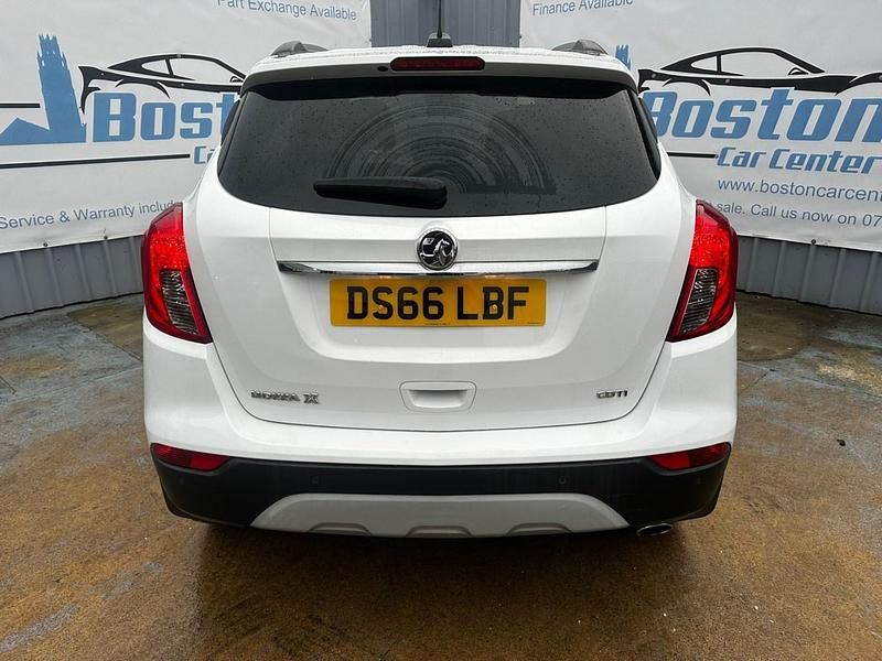Used Vauxhall Mokka X Elite 136 HP (100 kW) 2016 White SUV