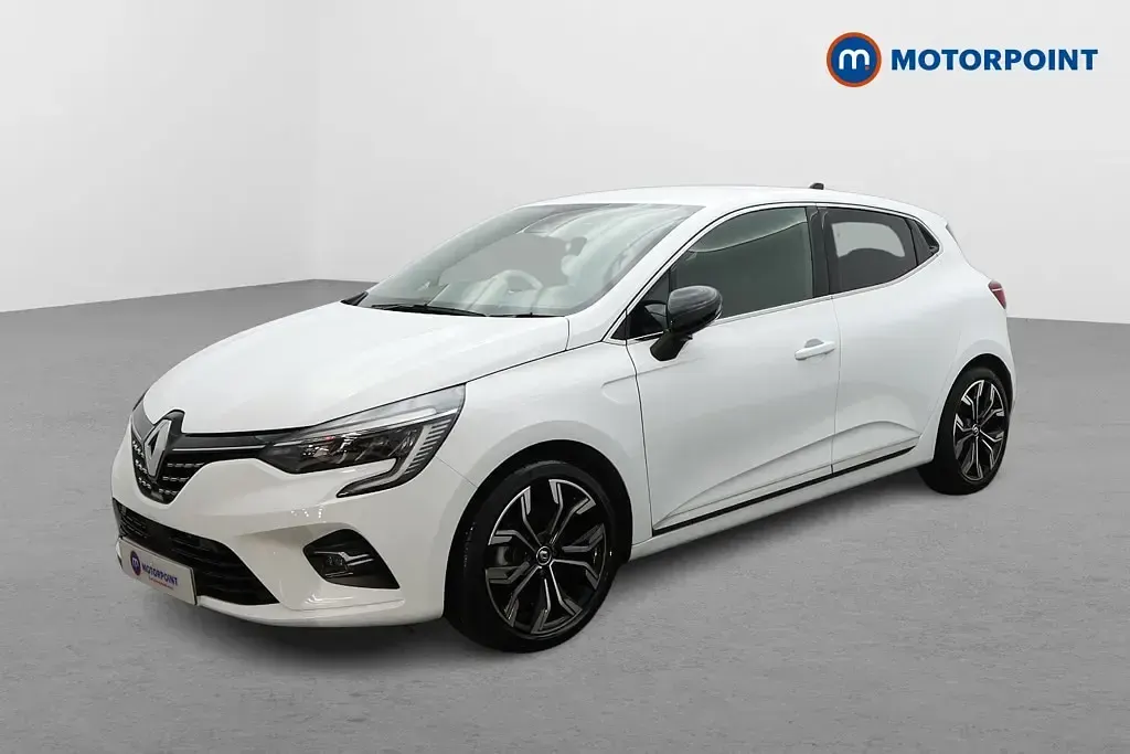 Used Renault Clio Techno 2023 White Hatchback