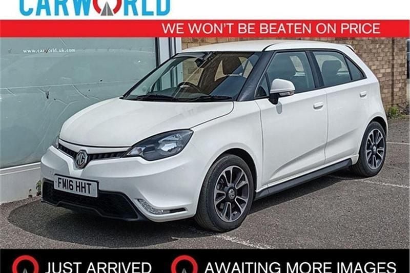 White Used 2016 MG MG3 Hatchback | £4,400 (Fair price) - Image 1/3