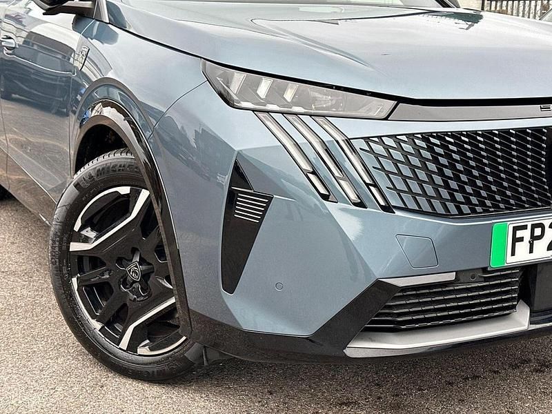 Used Peugeot 5008 GT 152 kW (207 HP) 2025 Blue SUV