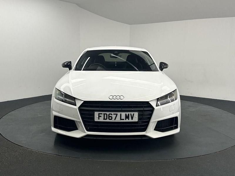 Used Audi TT Black Edition 230 HP (169 kW) 2017 White Coupe