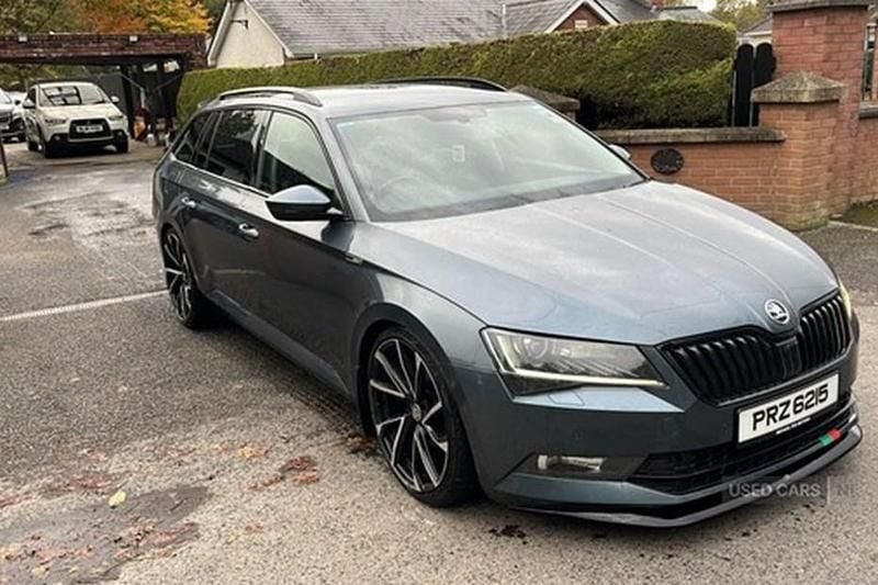 Grey Used 2019 Skoda Superb SE L Executive Estate | £8,775 (Expensive) - Image 1/1