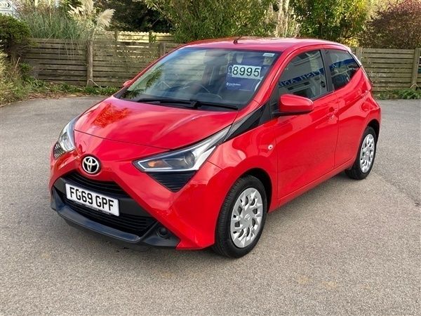 Red Used 2019 Toyota Aygo X-play Hatchback | £8,995 (Fair price) - Image 1/1
