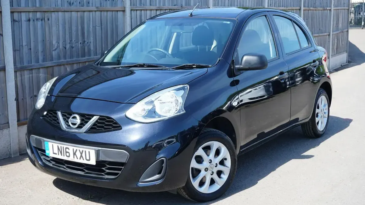 Used Nissan Micra 80 HP (58 kW) 2016 Black Hatchback