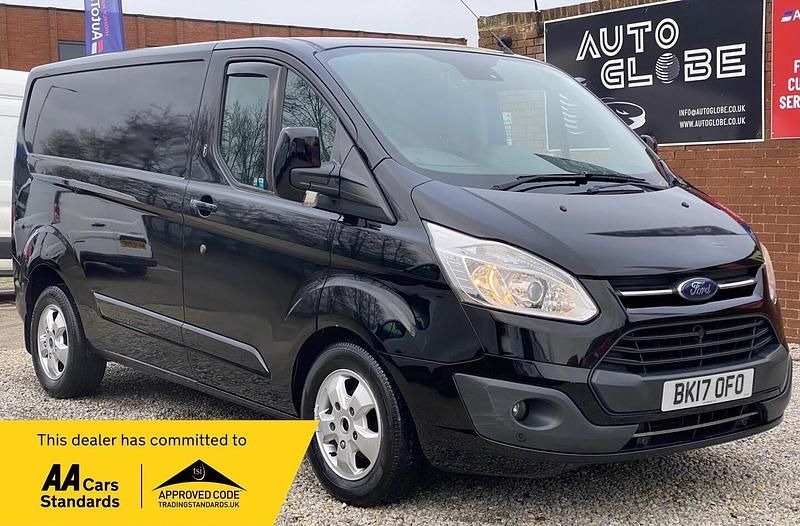 Used Ford Transit Custom Limited 130 HP (95 kW) 2017 Black Van