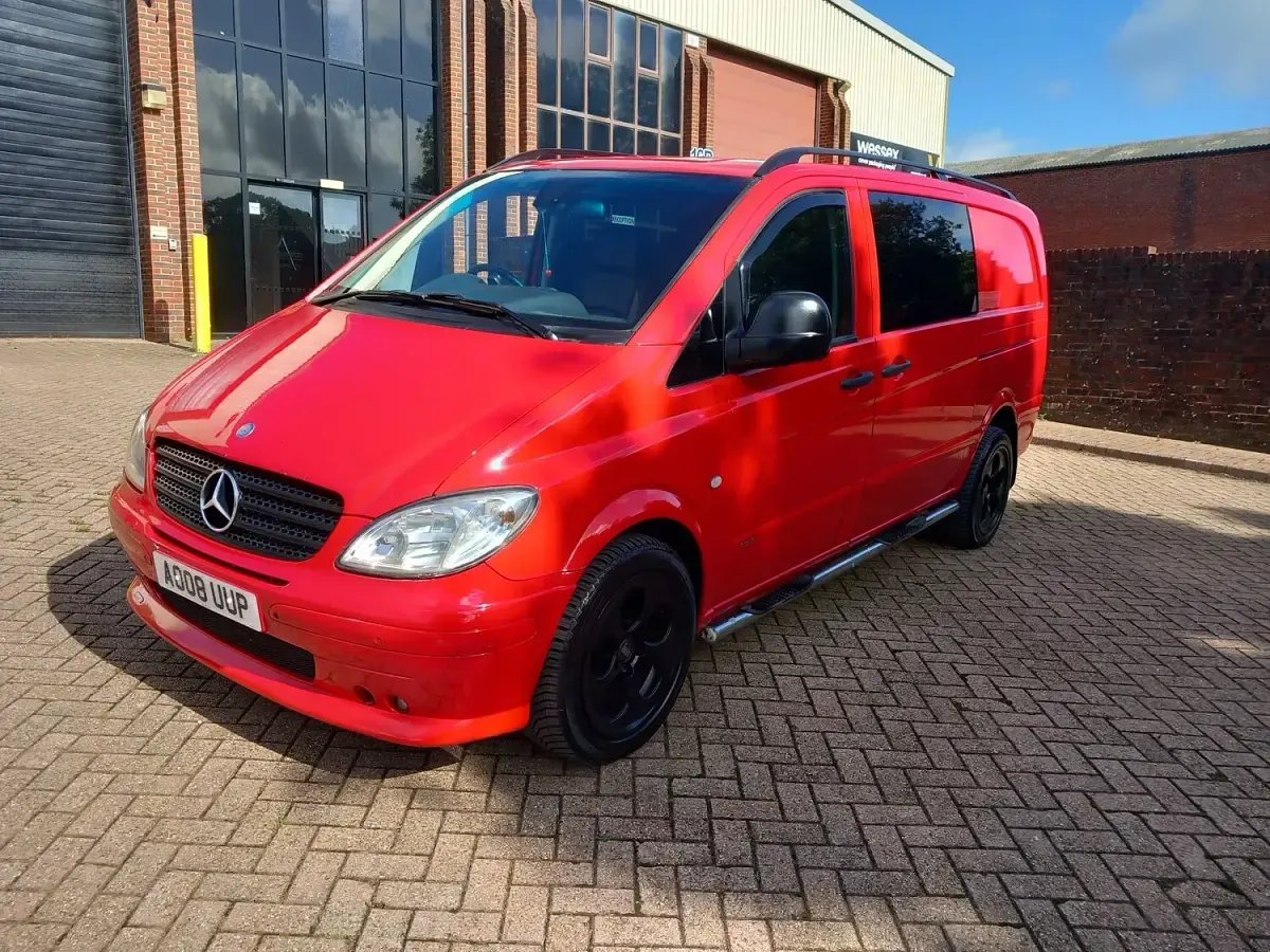 Used Mercedes Vito 204 HP (150 kW) 2008 Red Van