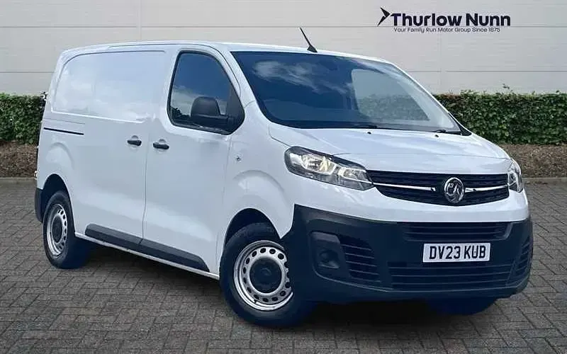Used Vauxhall Vivaro S 101 HP (74 kW) 2023 MPV