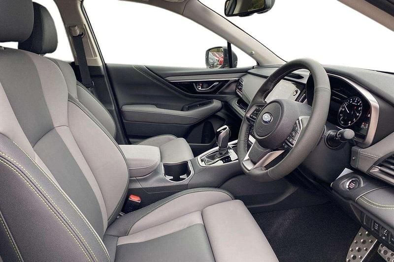 Nowe Subaru Outback 2025 Srebrny SUV
