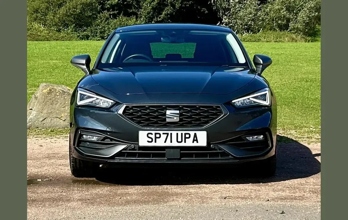 Used Seat Leon FR 148 HP (108 kW) 2021 Grey Hatchback