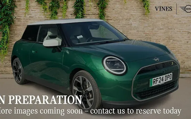 Used Mini Cooper Exclusive 160 kW (218 HP) 2024 Hatchback