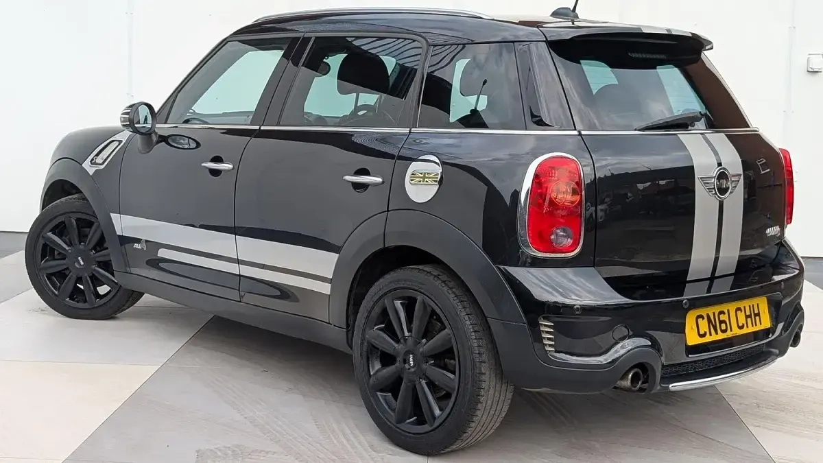 Used Mini Cooper S Countryman 184 HP (135 kW) 2011 Black SUV