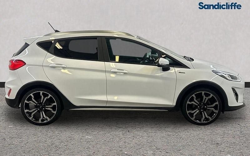 Used Ford Fiesta Active X 95 HP (69 kW) 2020 White Hatchback