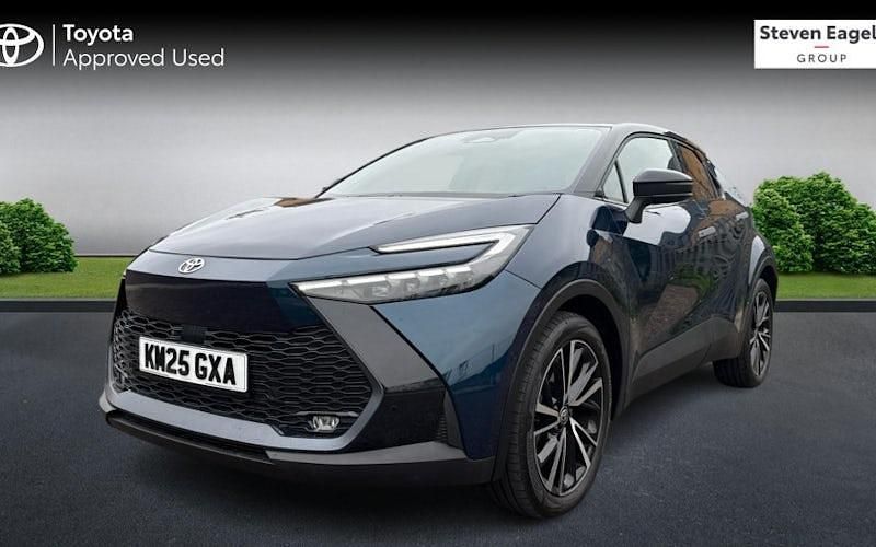 Used Toyota C-HR 223 HP (164 kW) 2025 SUV