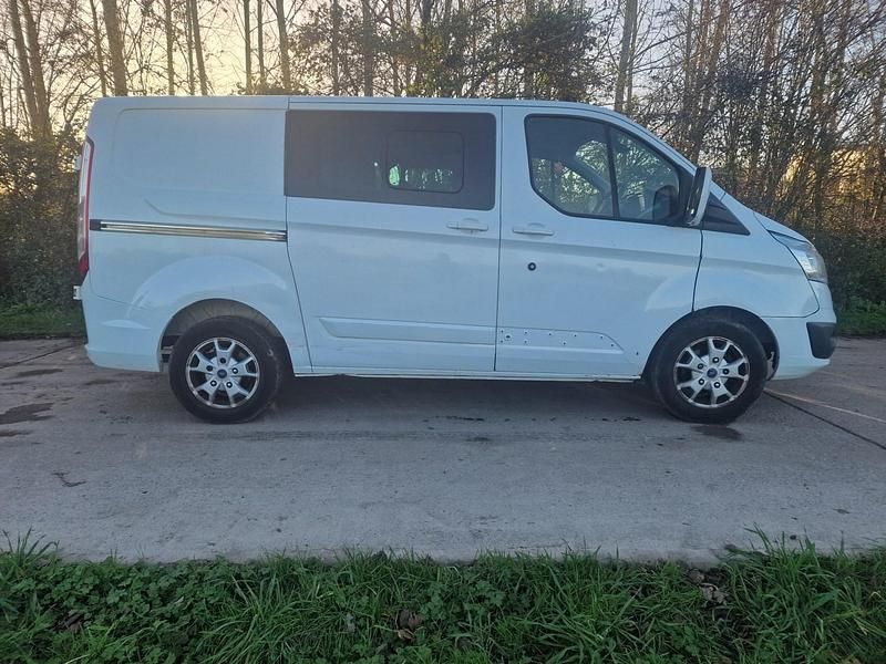 Used Ford Transit Custom Limited 125 HP (91 kW) 2014 White Van
