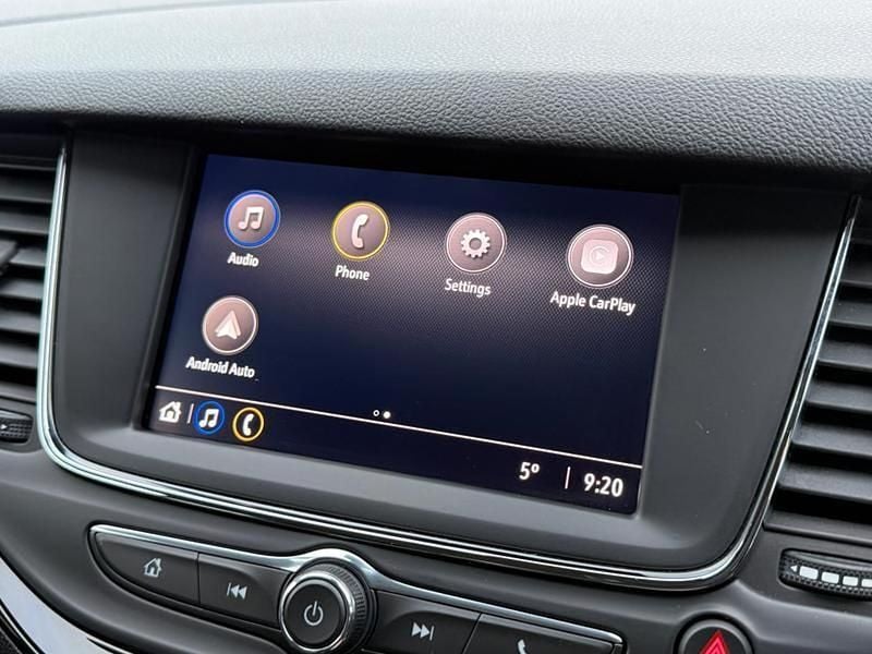 White Used 2020 Vauxhall Astra SRi Hatchback | £9,490 (Good price) - Image 1/4