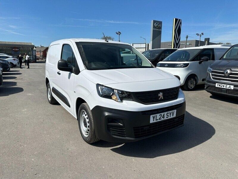 Used Peugeot Partner Premium 2024 White MPV
