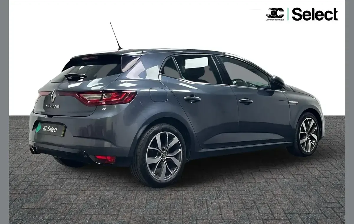 Used Renault Mégane Dynamique 110 HP (80 kW) 2017 Grey Hatchback