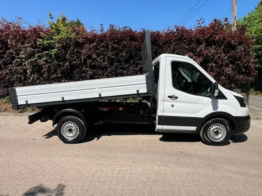 Usado Ford Transit 130 HP (95 kW) 2020 Branco Cabrios