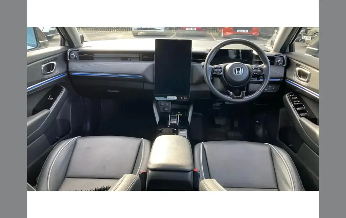 Used Honda e:Ny1 Elegance 150 kW (204 HP) 2024 White SUV