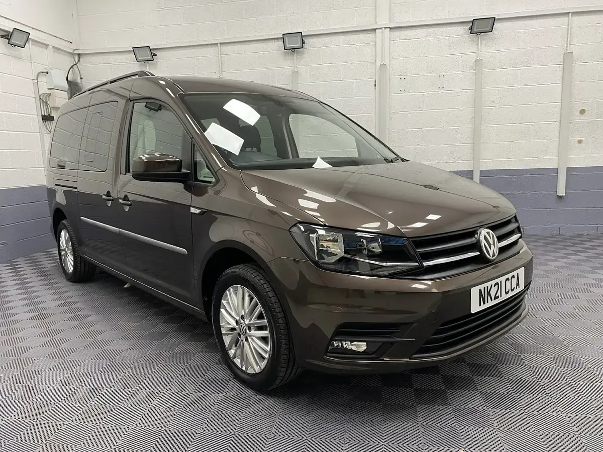 Used VW Caddy Life 122 HP (89 kW) 2021 Brown MPV
