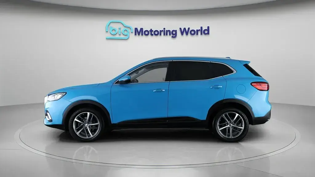 Używany MG HS 2022 Niebieski SUV