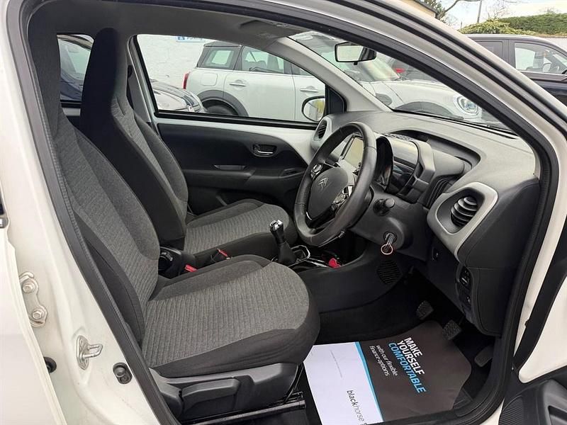 Usado Citroën C1 Flair 68 HP (50 kW) 2014 Branco Citadino