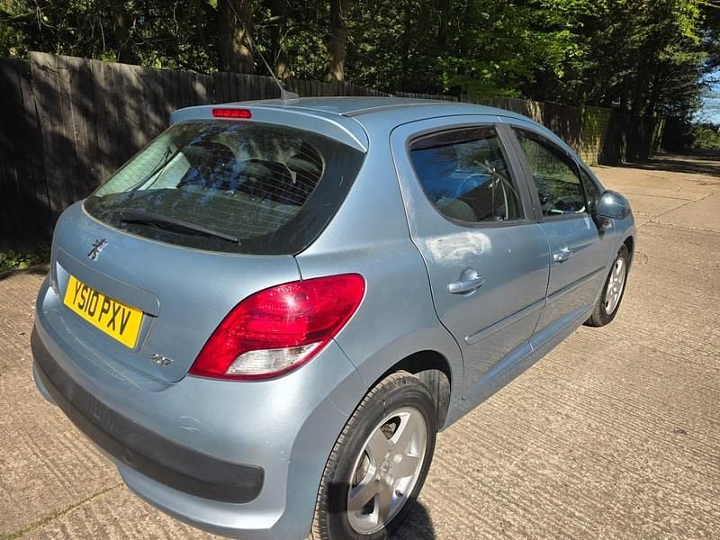 Used Peugeot 207 95 HP (69 kW) 2010 Blue Hatchback