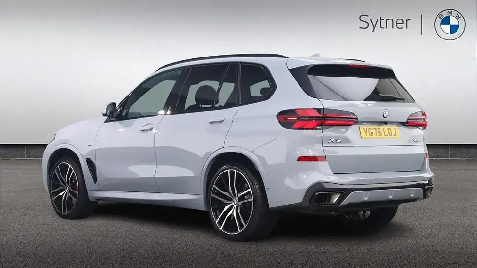 Used BMW X5 M Sport 294 HP (216 kW) 2025 Grey SUV