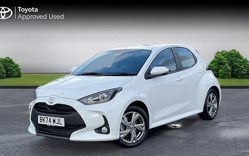 Used Toyota Yaris Hybrid 116 HP (85 kW) 2026 Hatchback