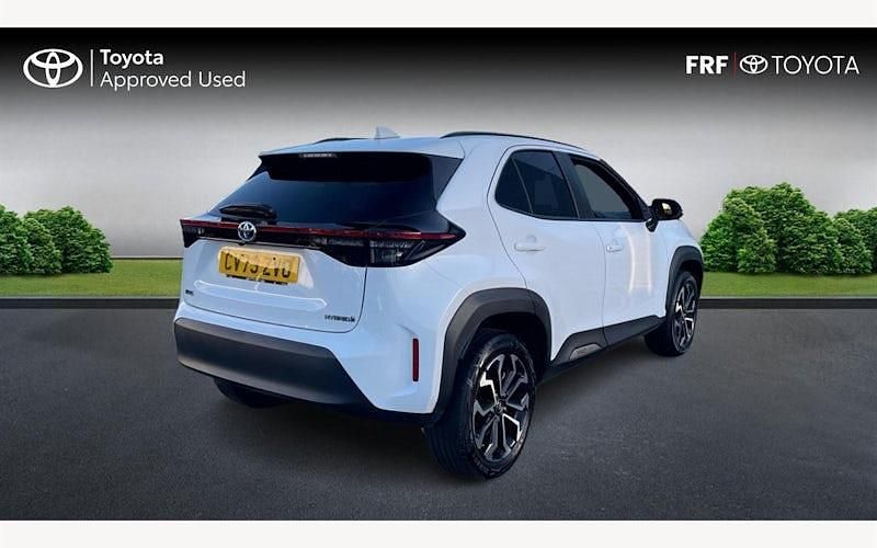 Used Toyota Yaris Hybrid Design 116 HP (85 kW) 2025 Estate