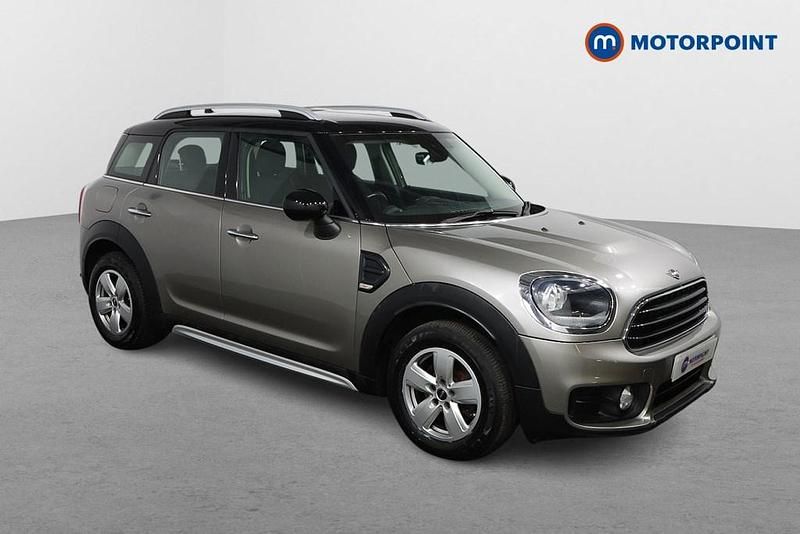 Silver Used 2019 Mini Cooper Countryman Classic SUV | £16,099 (Good price) - Image 1/4
