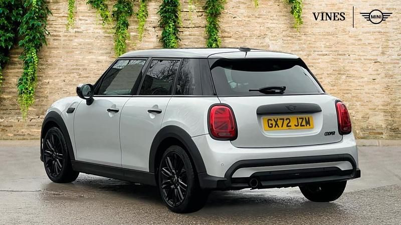Used Mini Cooper Exclusive 136 HP (100 kW) 2022 Silver Hatchback