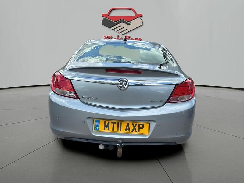 Used Vauxhall Insignia Elite 160 HP (117 kW) 2011 Silver Hatchback
