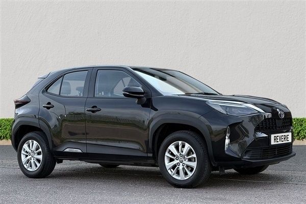 Black Used 2021 Toyota Yaris SUV | £18,500 (Fair price) - Image 1/1
