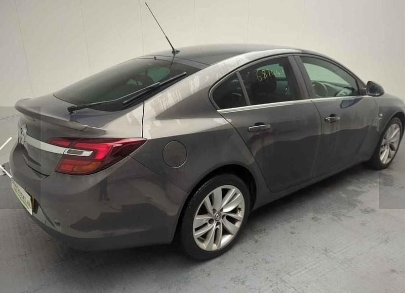 Used Vauxhall Insignia SRi 140 HP (102 kW) 2013 Grey Hatchback