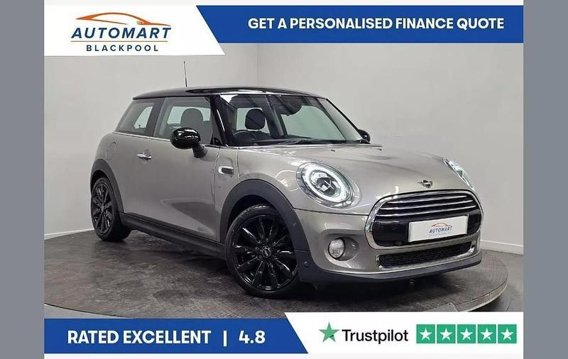 Silver Used 2019 Mini Cooper Exclusive Hatchback | £12,965 (Fair price) - Image 1/4