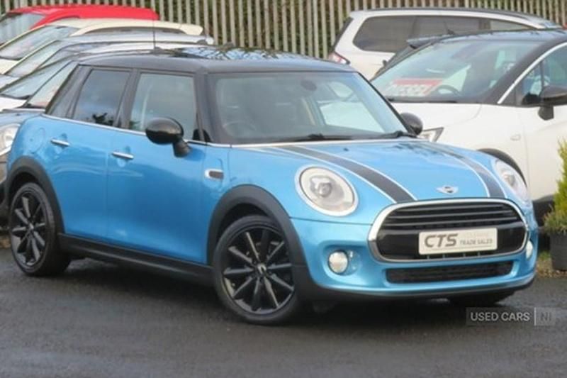 Used Mini Cooper D Hatch 2017 Blue Hatchback