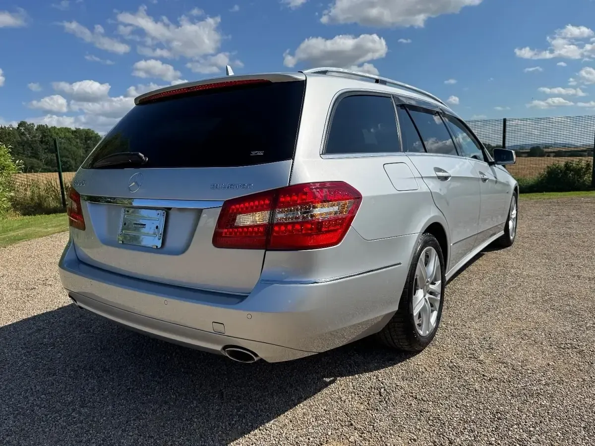 Used Mercedes E350 Avantgarde 2010 Silver Estate