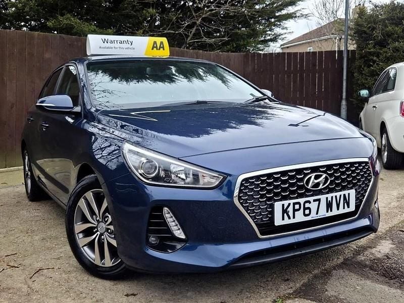 Used Hyundai i30 SE 110 HP (80 kW) 2017 Blue Hatchback