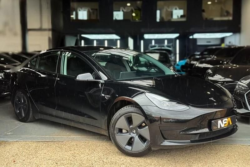 Black Used 2021 Tesla Model 3 Standard Range Plus Sedan | £12,595 (Fair price) - Image 1/1
