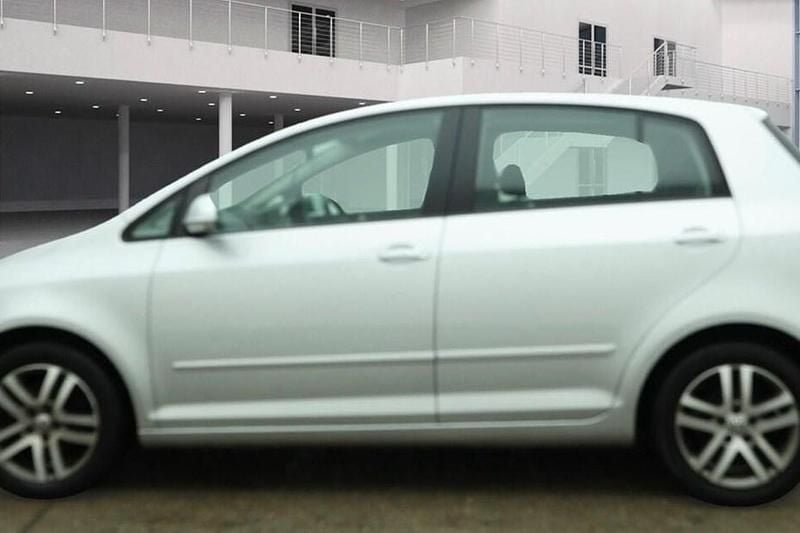 Silver Used 2010 VW Golf Plus Cross SE MPV | £4,591 (Fair price) - Image 1/1