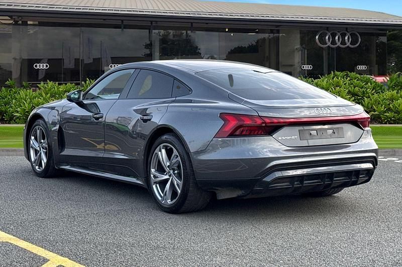 Used Audi e-tron GT quattro Advanced 389 kW (530 HP) 2023 Grey Sedan