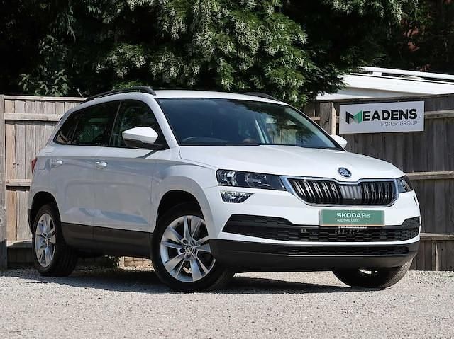 Moon white metallic Used 2021 Skoda Karoq SE SUV | £18,995 (Fair price) - Image 1/3