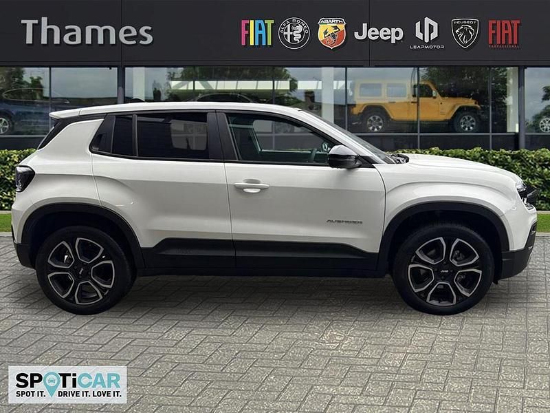 White Used 2024 Jeep Avenger Altitude SUV | £22,995 (A bit pricey) - Image 1/3