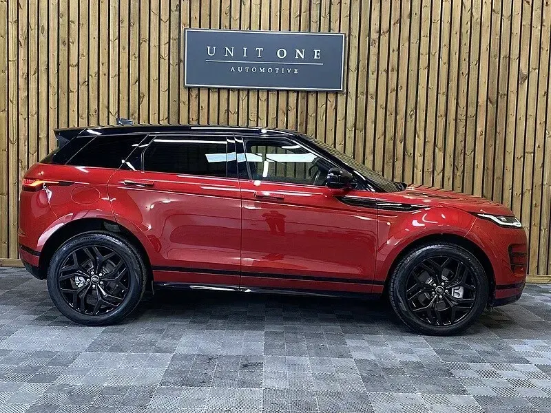 Used Land Rover Range Rover evoque HSE Dynamic 204 HP (150 kW) 2022 Red SUV
