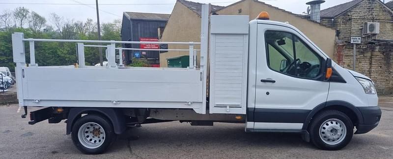 Begagnad Ford Transit 125 HK (91 kW) 2016 Vit Cab