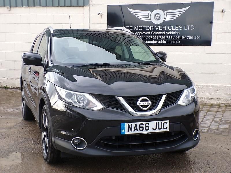 Used Nissan Qashqai Black Edition 2016 Black SUV