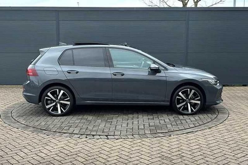 Used VW Golf VIII 150 HP (110 kW) 2025