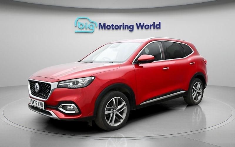 Used MG HS Exclusive 162 HP (119 kW) 2023 Red SUV