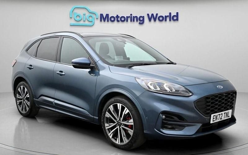 Second-hand Ford Kuga ST-Line X 150 CP (110 kW) 2023 SUV